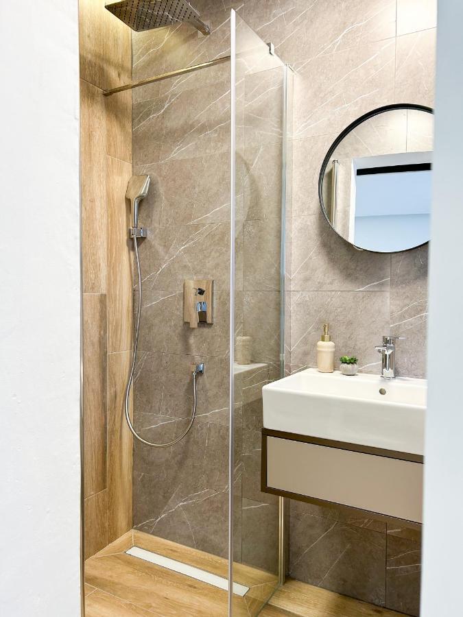 Apartments Saraden Vodice Exterior photo