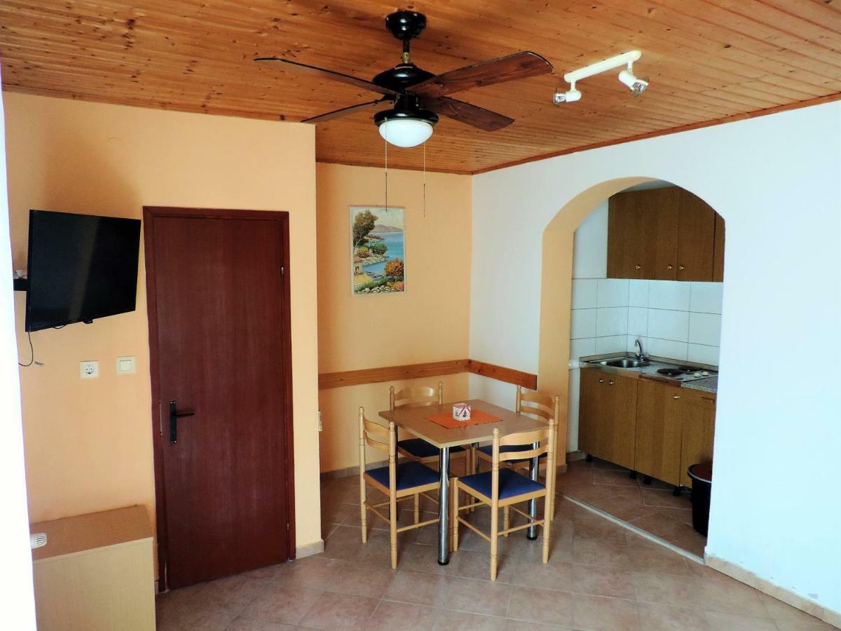 Apartments Saraden Vodice Exterior photo
